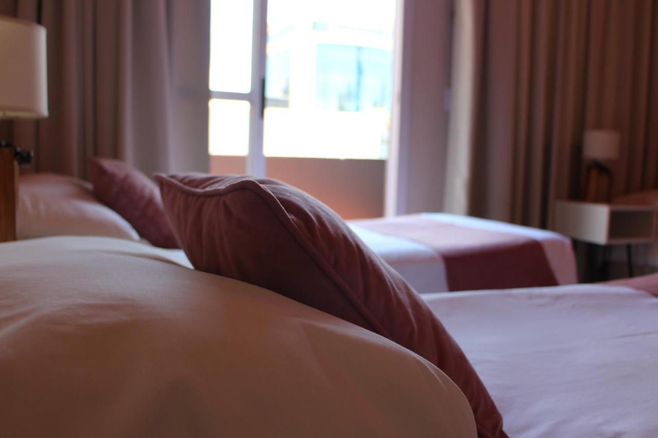 Hotel City Posadas Eksteriør bilde