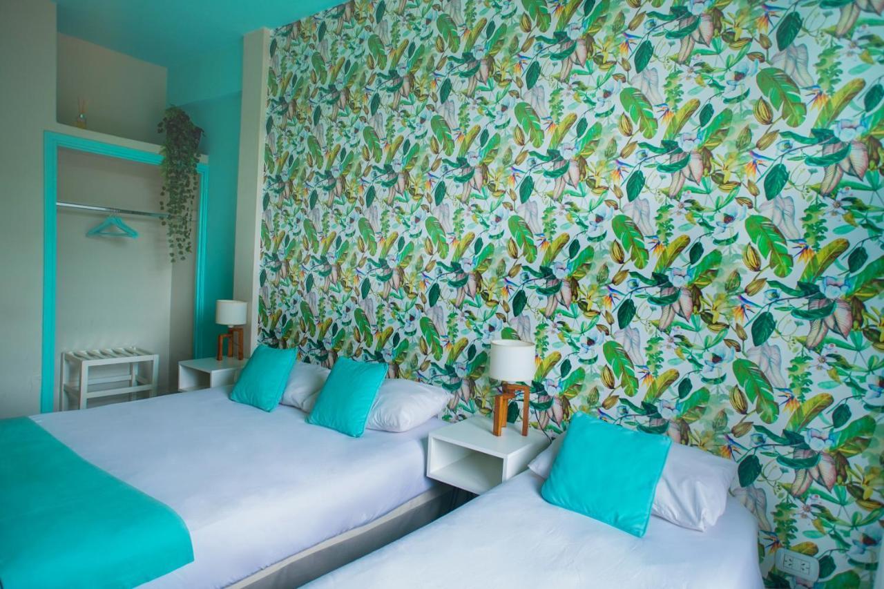 Hotel City Posadas Eksteriør bilde