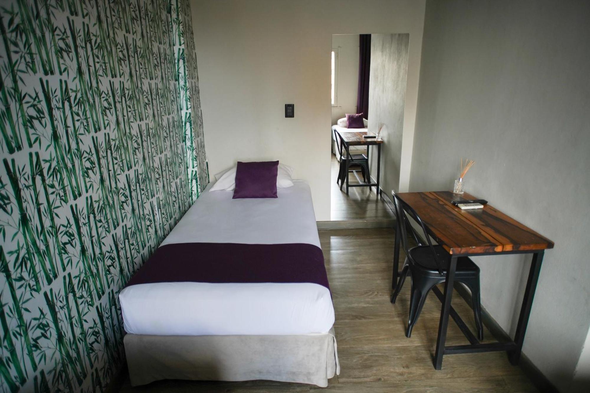 Hotel City Posadas Eksteriør bilde
