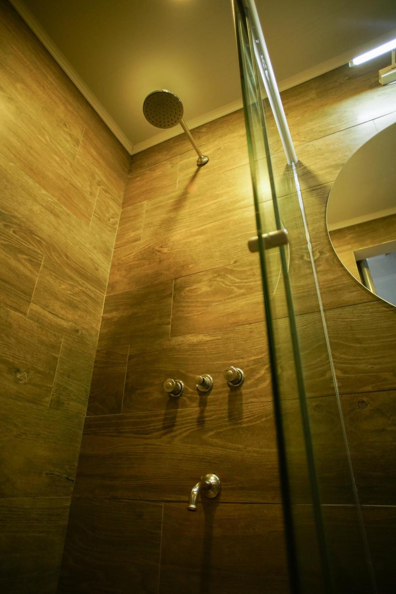 Hotel City Posadas Eksteriør bilde