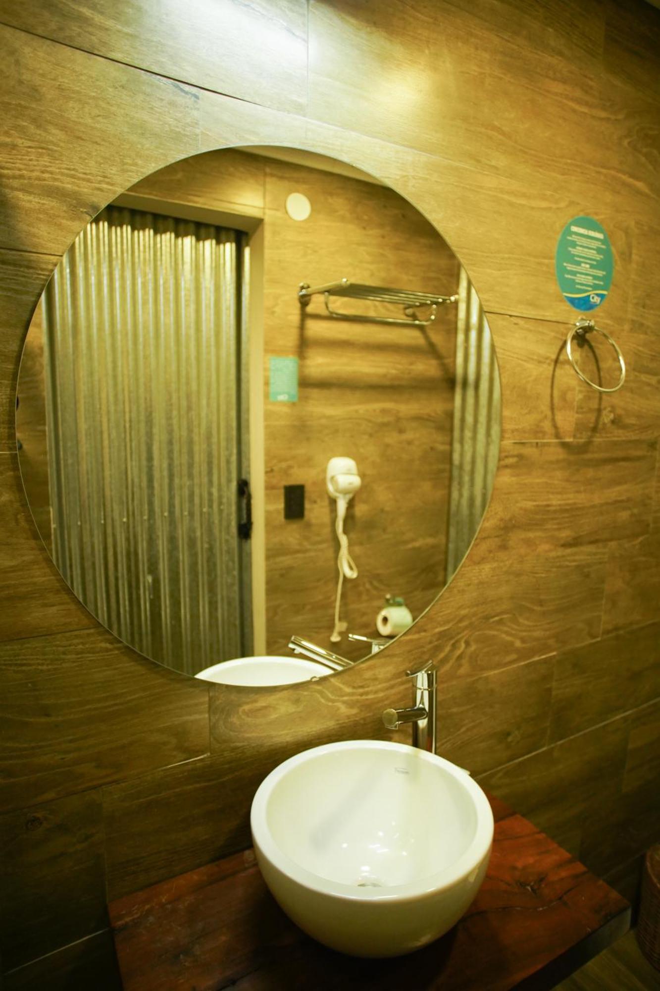 Hotel City Posadas Eksteriør bilde